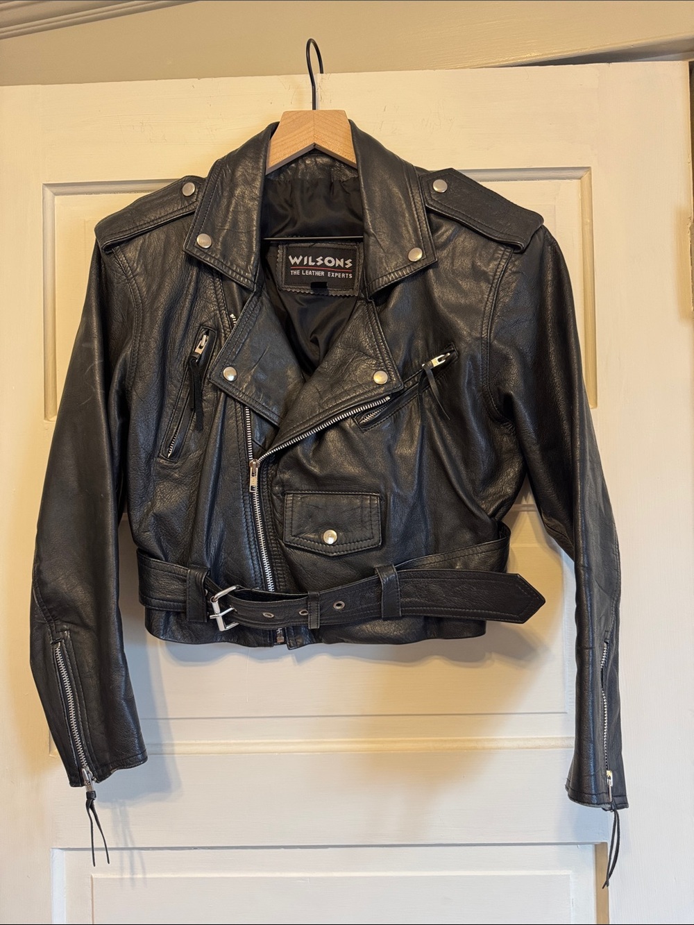 Vintage Wilson Black Leather Cropped Moto Jacket with Belt Women’s
